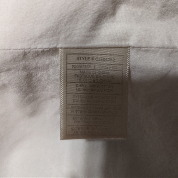 Cupcakes and Cashmere White Blouse - Picture 5 of 5